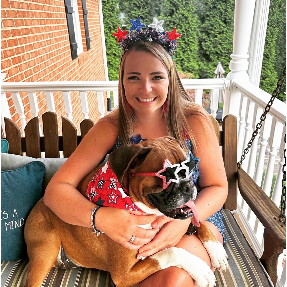 Meet your Posher, Makayla